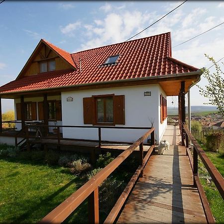 Kalaris Vendeghaz Apartment Hollókő Bagian luar foto